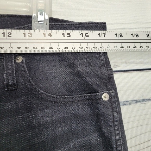 J. Crew Vintage Slim Straight Jeans size 32 - Picture 4 of 9